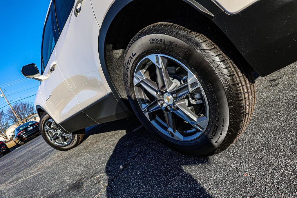 new 2025 Chevrolet Blazer car, priced at $34,523