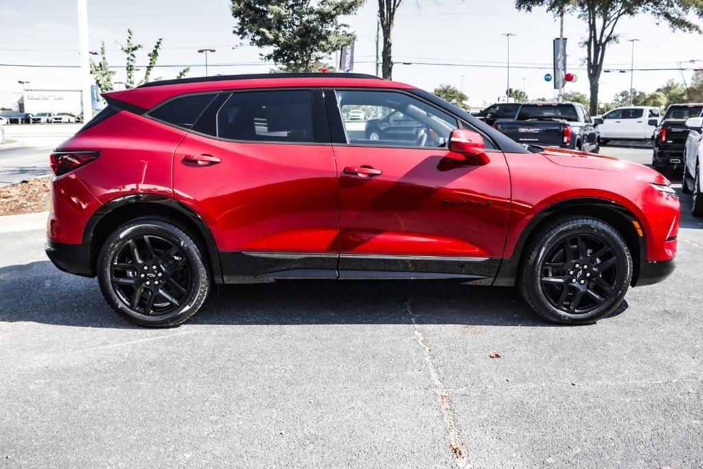 new 2025 Chevrolet Blazer car, priced at $44,035