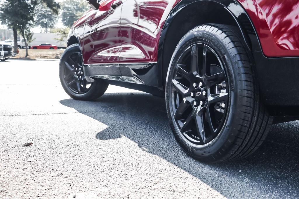 new 2025 Chevrolet Blazer car, priced at $44,035