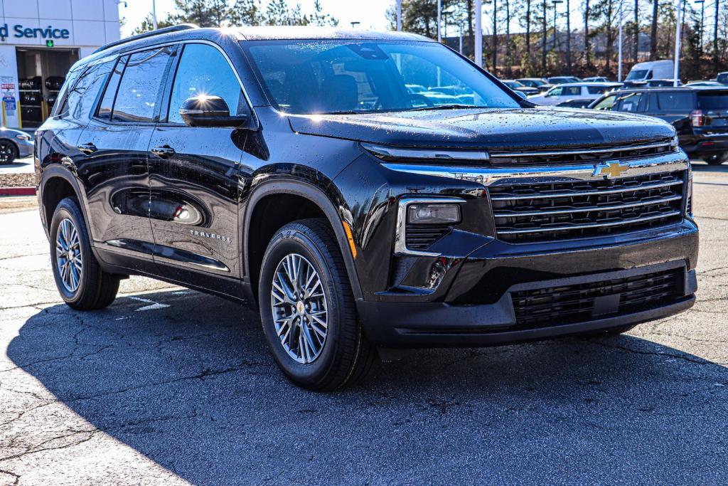 new 2025 Chevrolet Traverse car, priced at $43,490