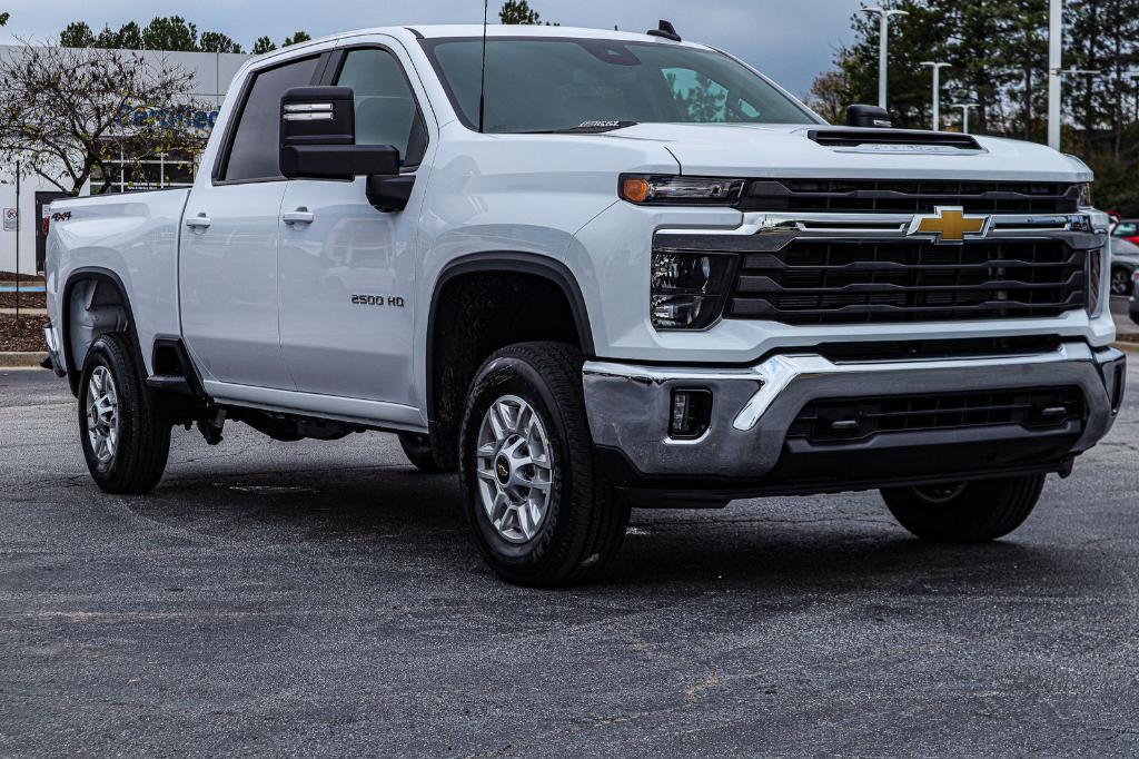 new 2025 Chevrolet Silverado 2500 car, priced at $67,101