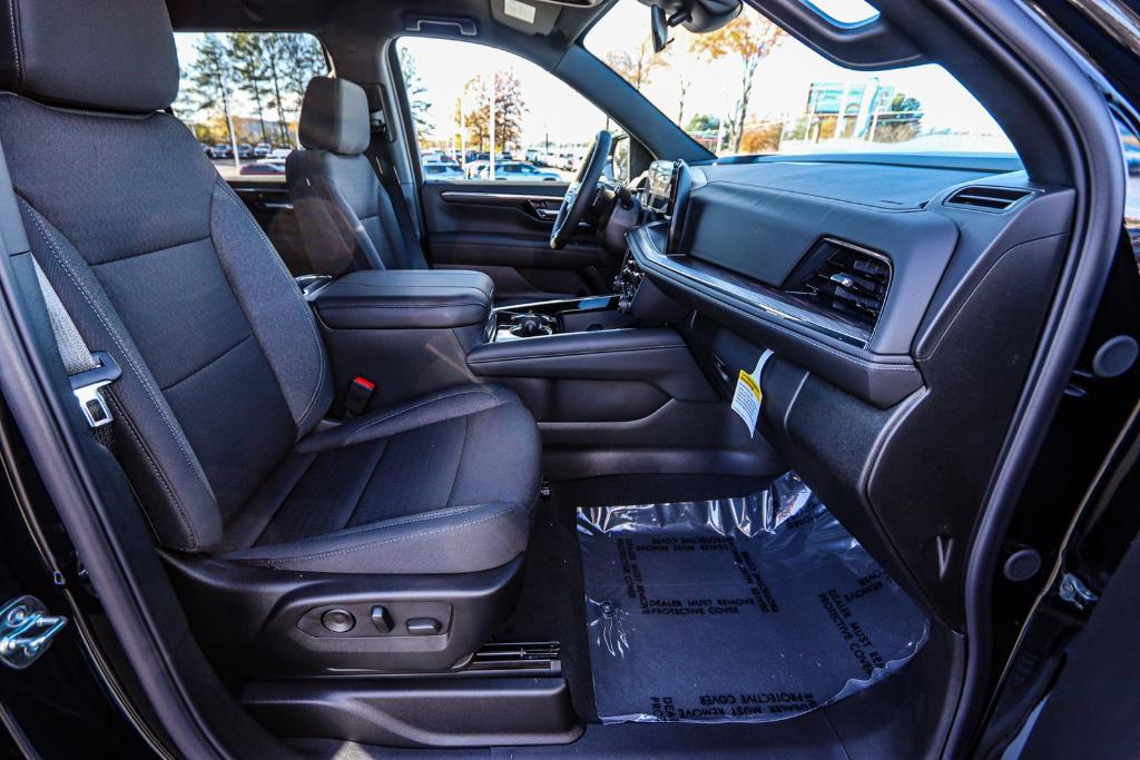 new 2025 Chevrolet Tahoe car, priced at $60,495