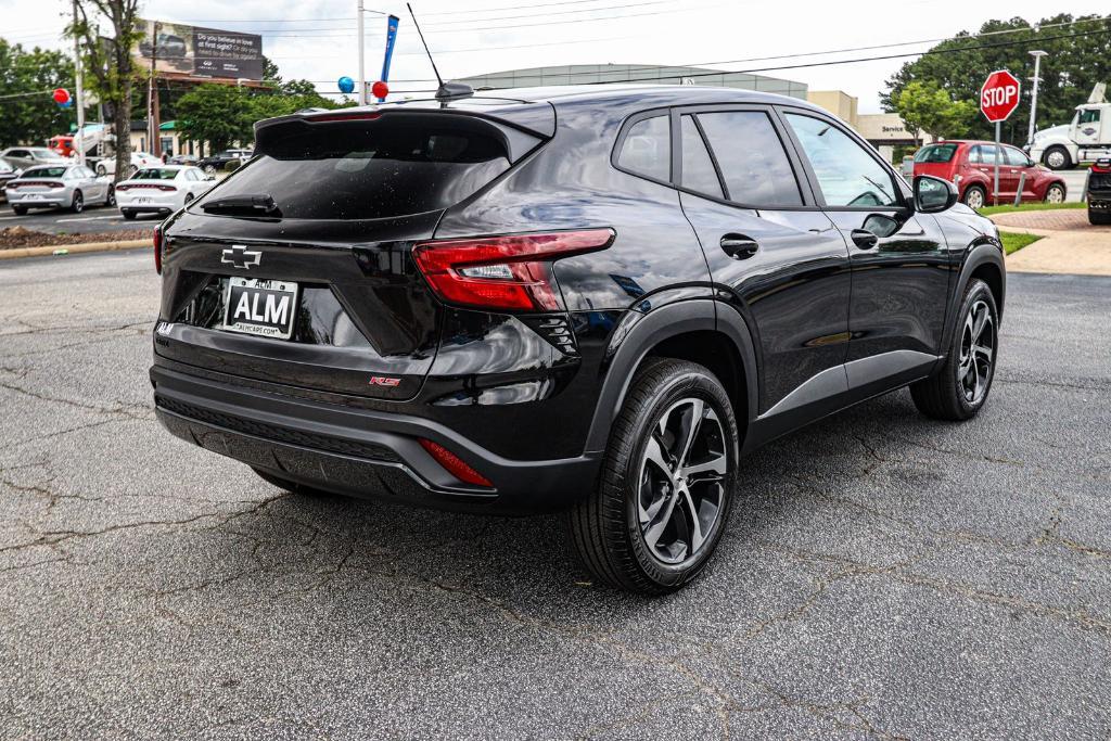 new 2025 Chevrolet Trax car, priced at $23,021