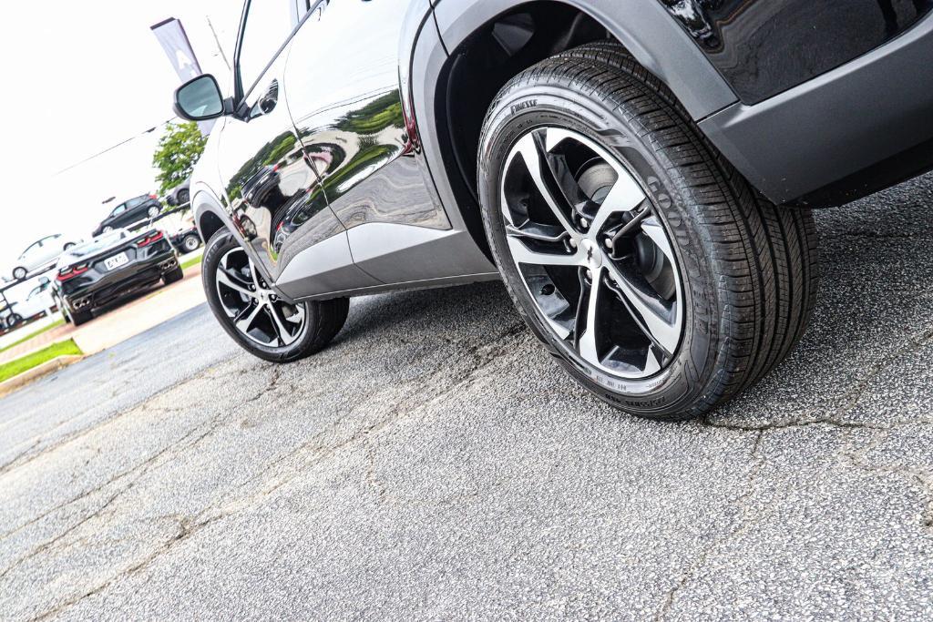 new 2025 Chevrolet Trax car, priced at $23,021