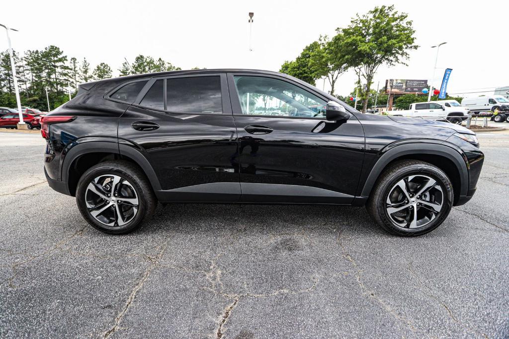 new 2025 Chevrolet Trax car, priced at $23,021