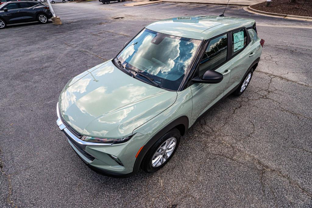 new 2026 Chevrolet TrailBlazer car, priced at $24,500