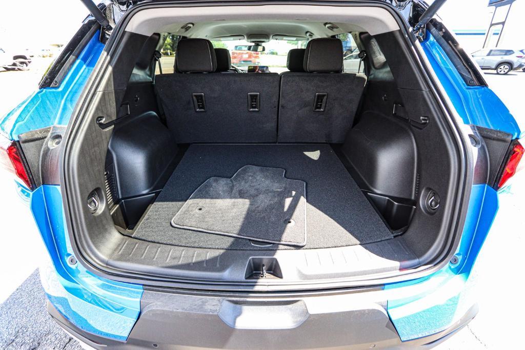new 2025 Chevrolet Blazer car, priced at $41,179