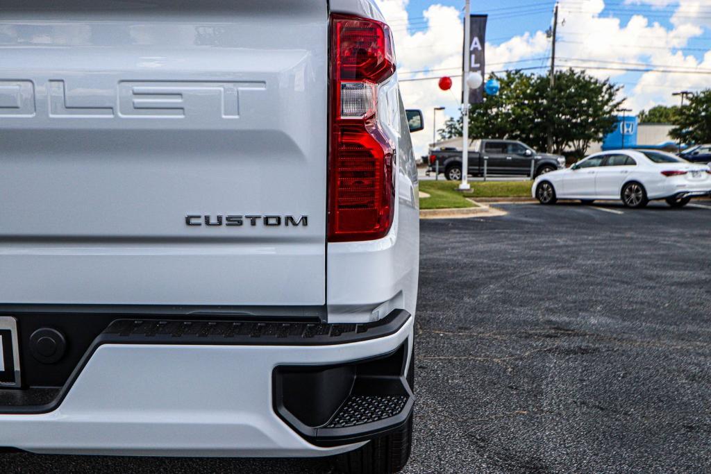 new 2025 Chevrolet Silverado 1500 car, priced at $43,340
