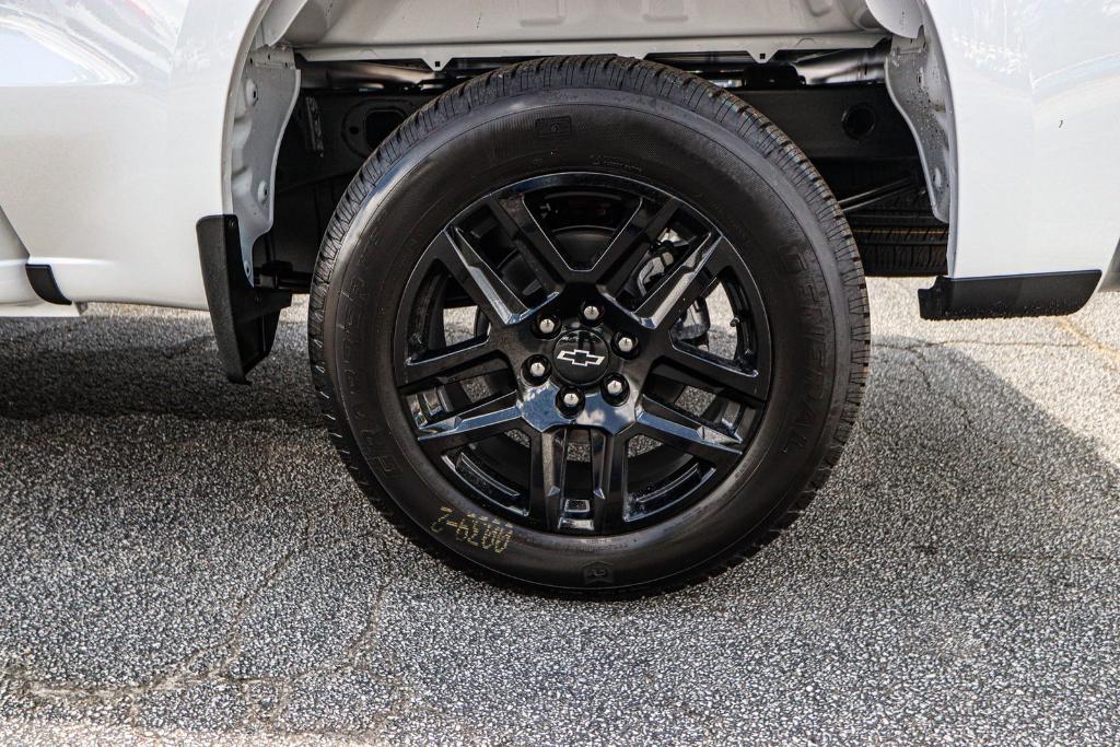 new 2025 Chevrolet Silverado 1500 car, priced at $43,340