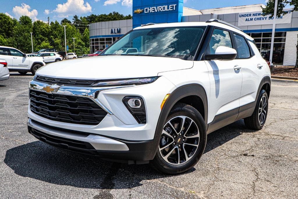new 2026 Chevrolet TrailBlazer car, priced at $28,185