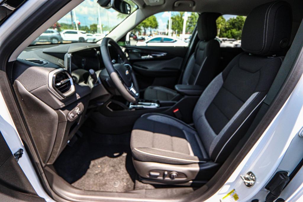 new 2026 Chevrolet TrailBlazer car, priced at $28,185
