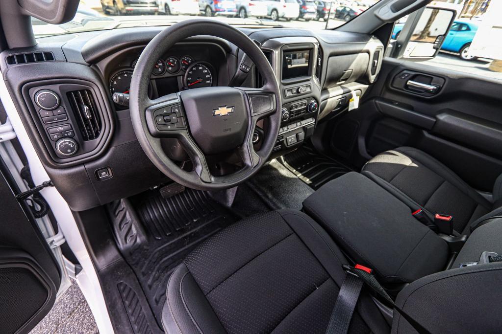 new 2025 Chevrolet Silverado 2500 car, priced at $45,990