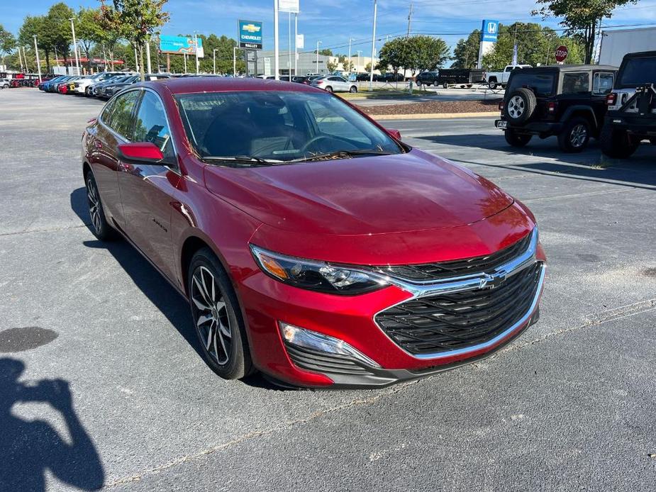 new 2025 Chevrolet Malibu car, priced at $26,990