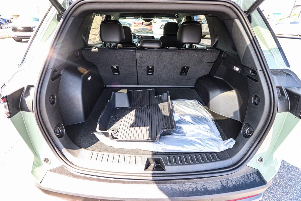 new 2026 Chevrolet Equinox car, priced at $32,295