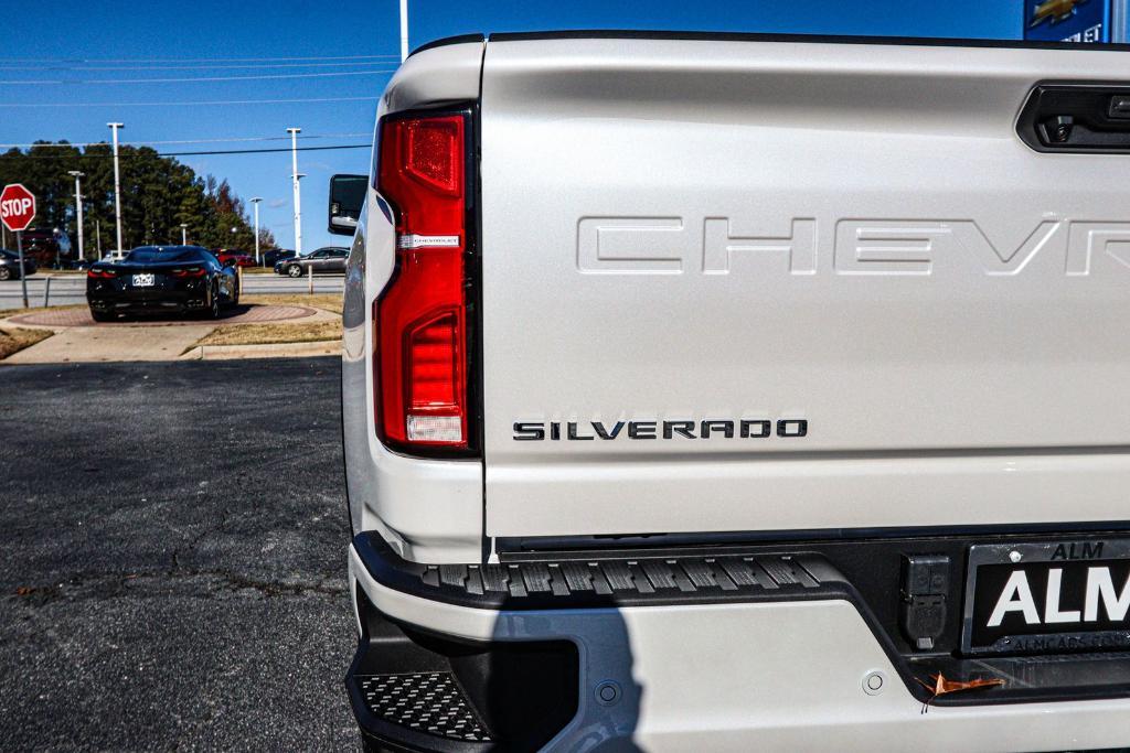 new 2025 Chevrolet Silverado 2500 car, priced at $81,111