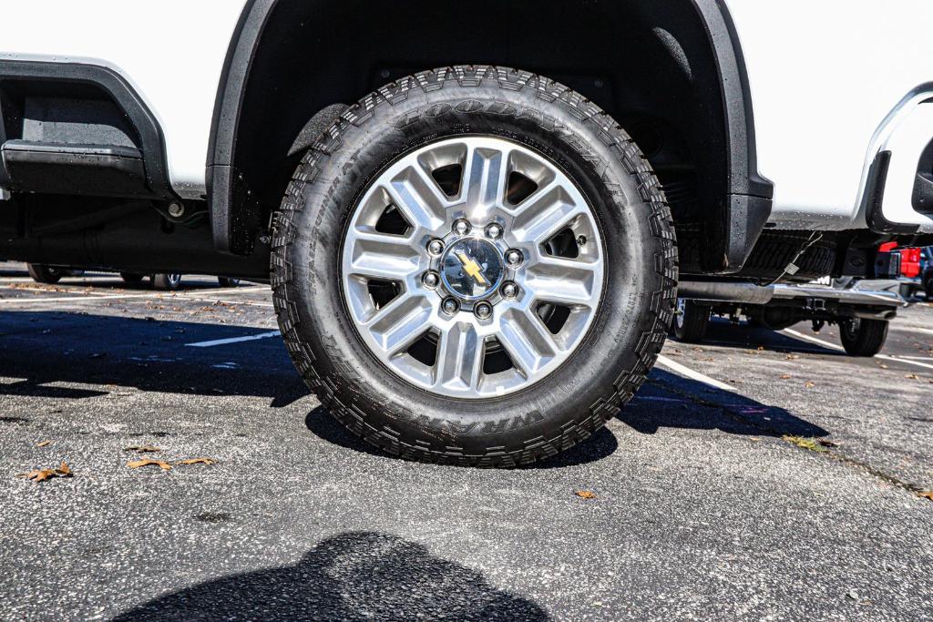 new 2025 Chevrolet Silverado 2500 car, priced at $80,166