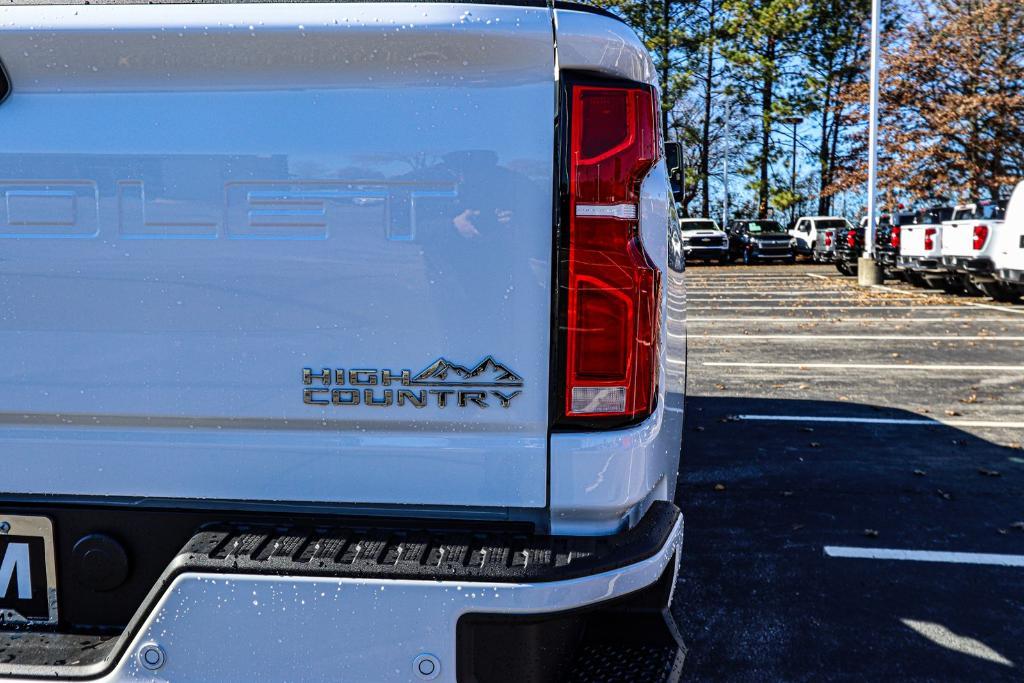 new 2025 Chevrolet Silverado 2500 car, priced at $80,166