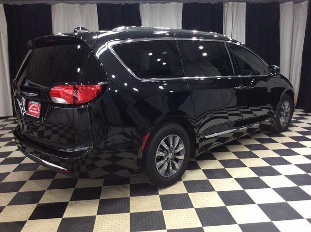 used 2019 Chrysler Pacifica car, priced at $23,999