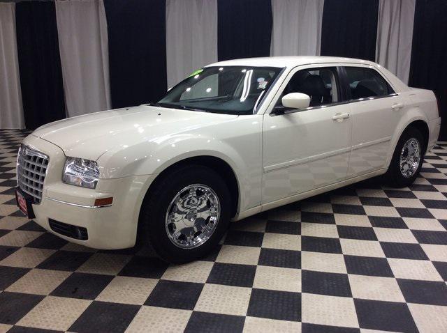 used 2005 Chrysler 300 car, priced at $9,999