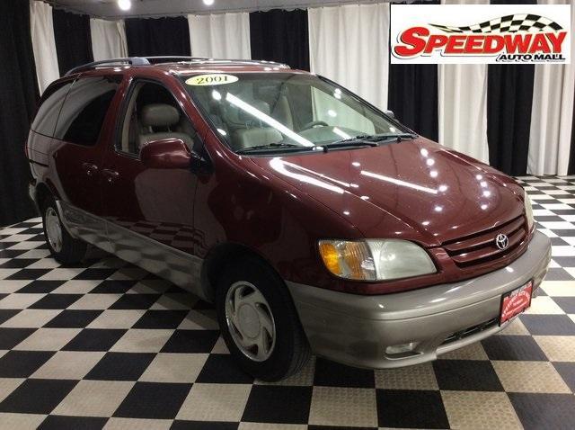 used 2001 Toyota Sienna car, priced at $2,999