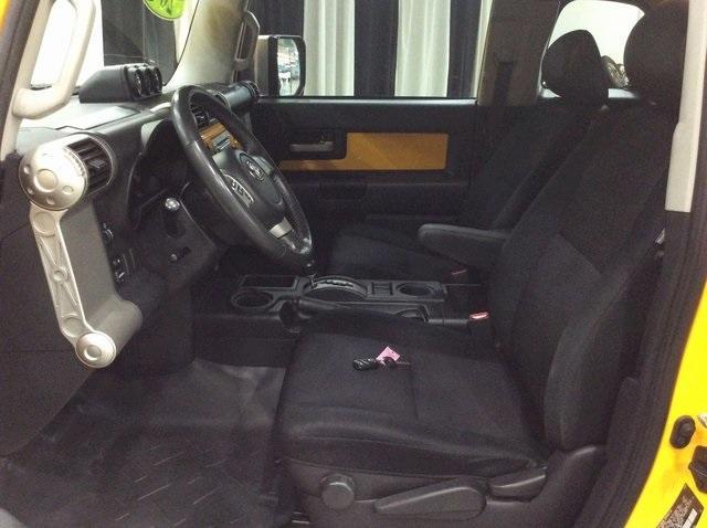 used 2007 Toyota FJ Cruiser car, priced at $17,999