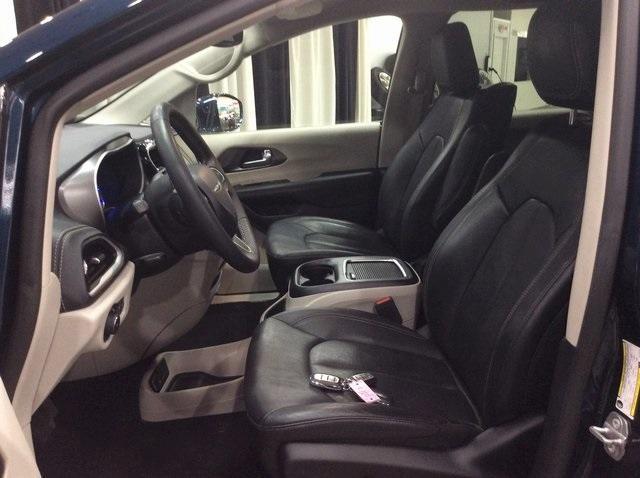 used 2022 Chrysler Pacifica Hybrid car, priced at $30,999