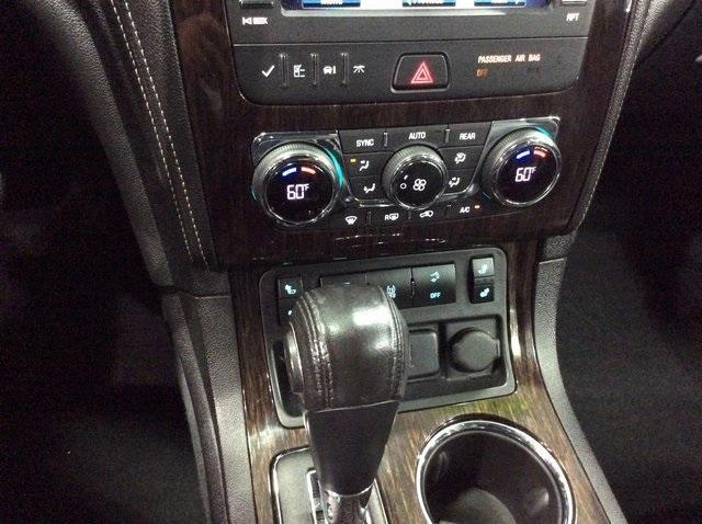 used 2016 Chevrolet Traverse car, priced at $12,999