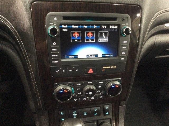 used 2016 Chevrolet Traverse car, priced at $12,999