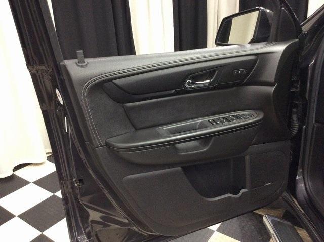 used 2016 Chevrolet Traverse car, priced at $12,999