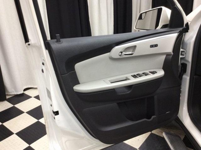 used 2011 Chevrolet Traverse car, priced at $11,999