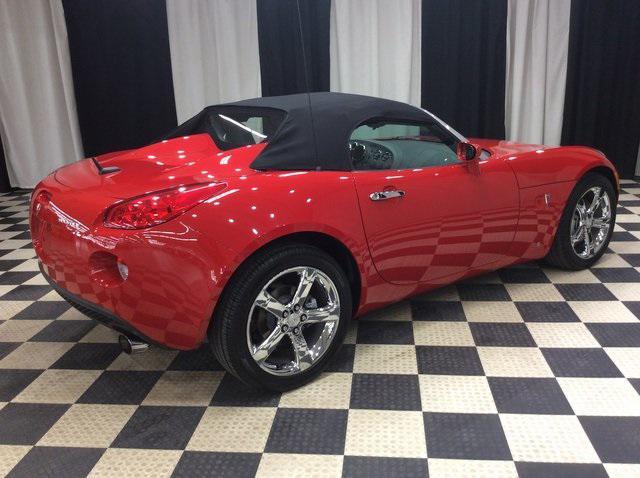 used 2007 Pontiac Solstice car, priced at $14,999