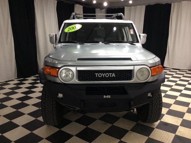 used 2007 Toyota FJ Cruiser car, priced at $9,999