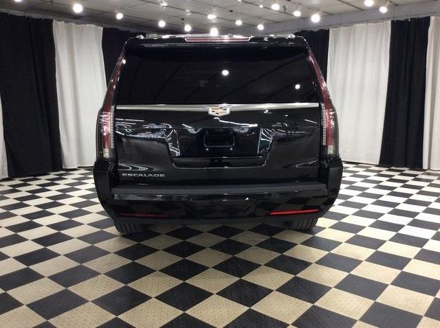 used 2020 Cadillac Escalade ESV car, priced at $39,999