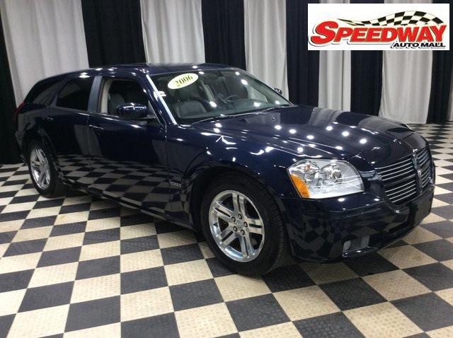 used 2006 Dodge Magnum car, priced at $19,999