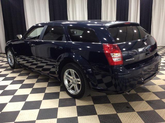 used 2006 Dodge Magnum car, priced at $19,999