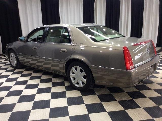 used 2006 Cadillac DTS car, priced at $9,999