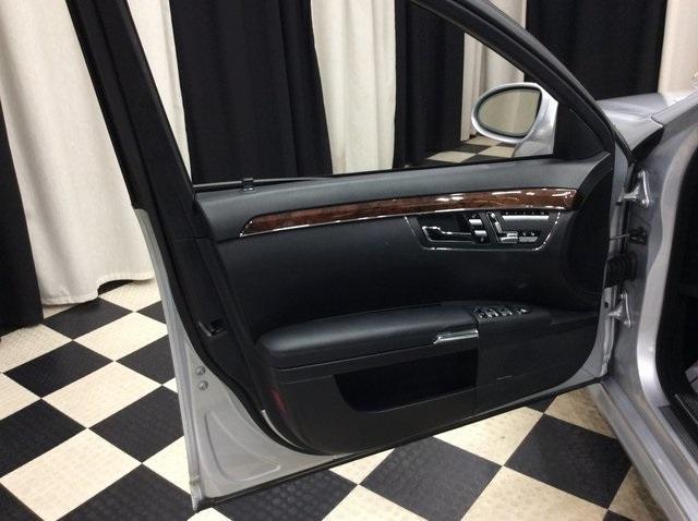 used 2007 Mercedes-Benz S-Class car, priced at $9,999