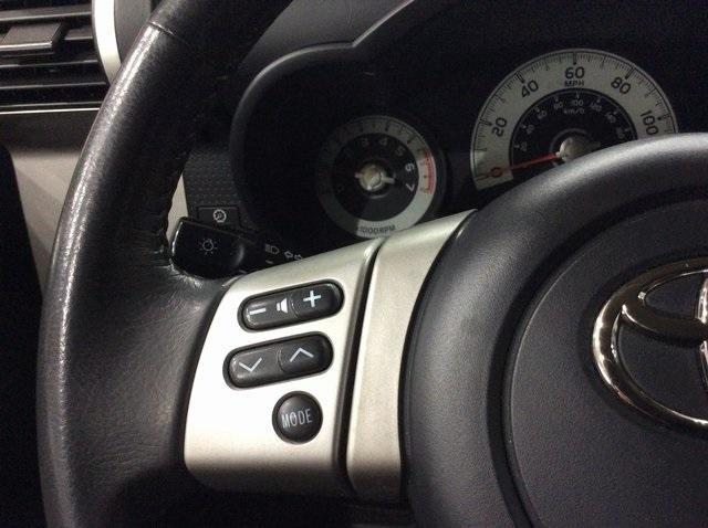 used 2007 Toyota FJ Cruiser car, priced at $15,999