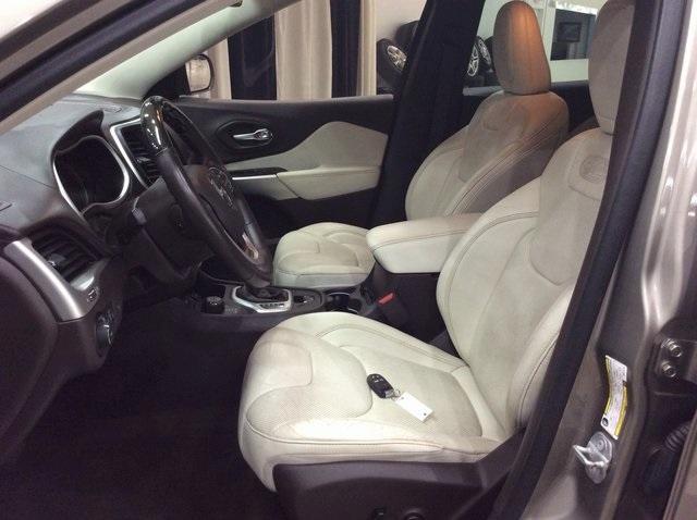used 2016 Jeep Cherokee car, priced at $20,999