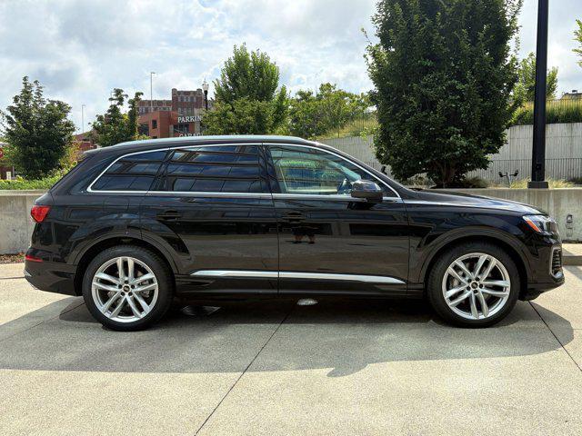 new 2025 Audi Q7 car, priced at $73,221