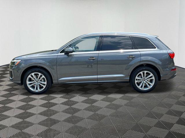 new 2025 Audi Q7 car, priced at $71,153