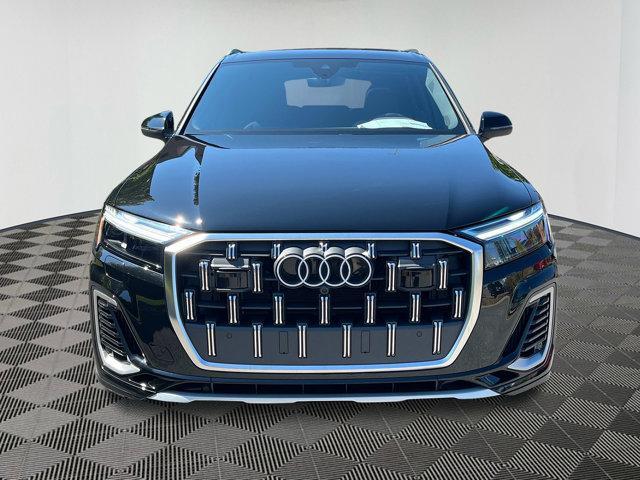 new 2025 Audi Q7 car, priced at $71,252