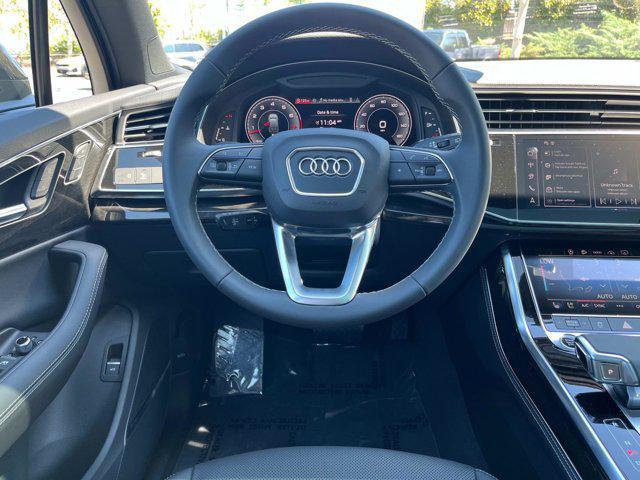 new 2025 Audi Q7 car, priced at $71,252