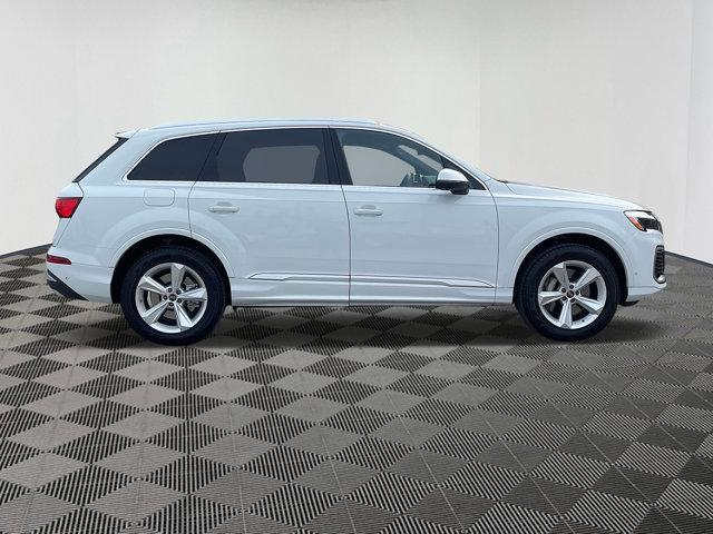 used 2025 Audi Q7 car, priced at $53,997