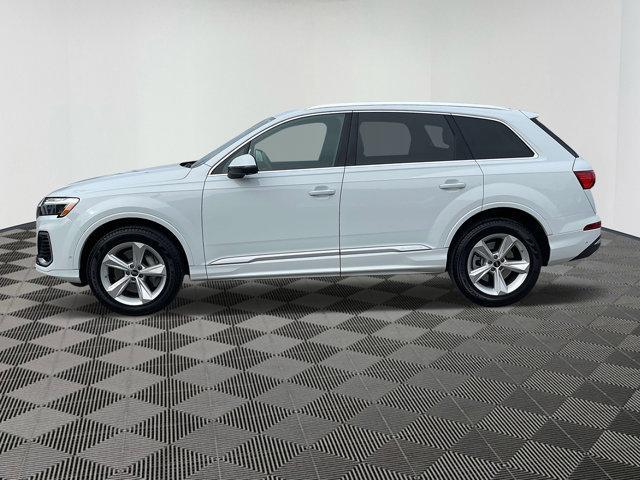 used 2025 Audi Q7 car, priced at $53,997