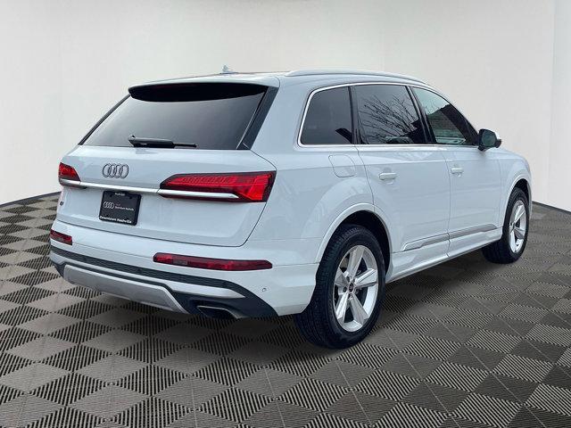 used 2025 Audi Q7 car, priced at $53,997