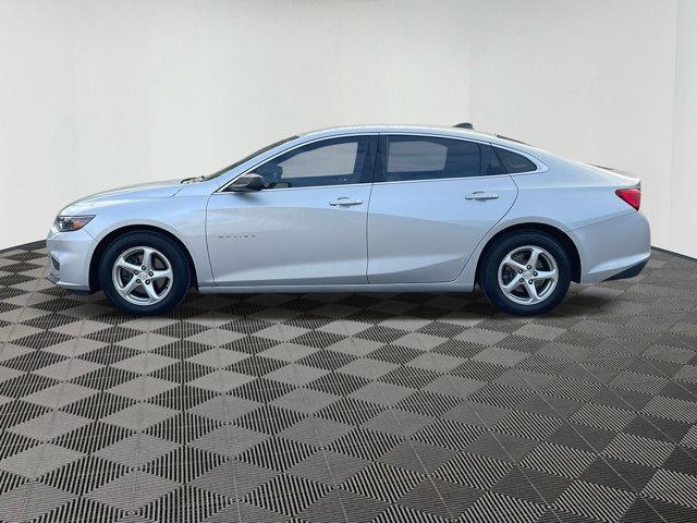 used 2018 Chevrolet Malibu car, priced at $9,398