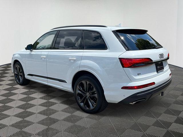 new 2025 Audi Q7 car, priced at $73,133