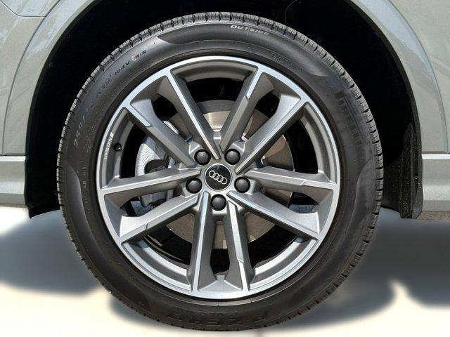 new 2025 Audi Q3 car, priced at $44,261