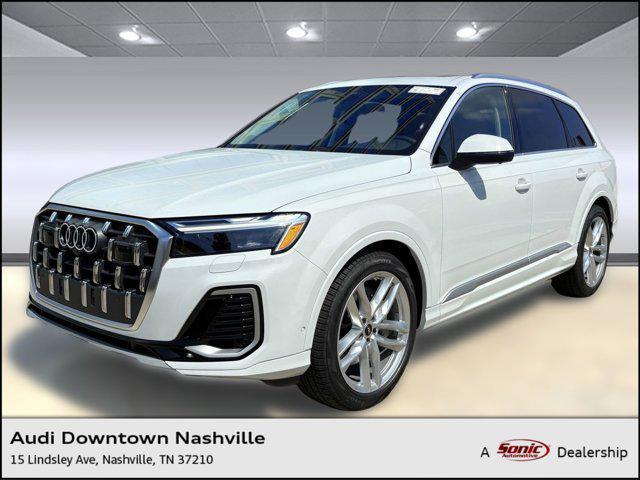 new 2025 Audi Q7 car, priced at $70,272